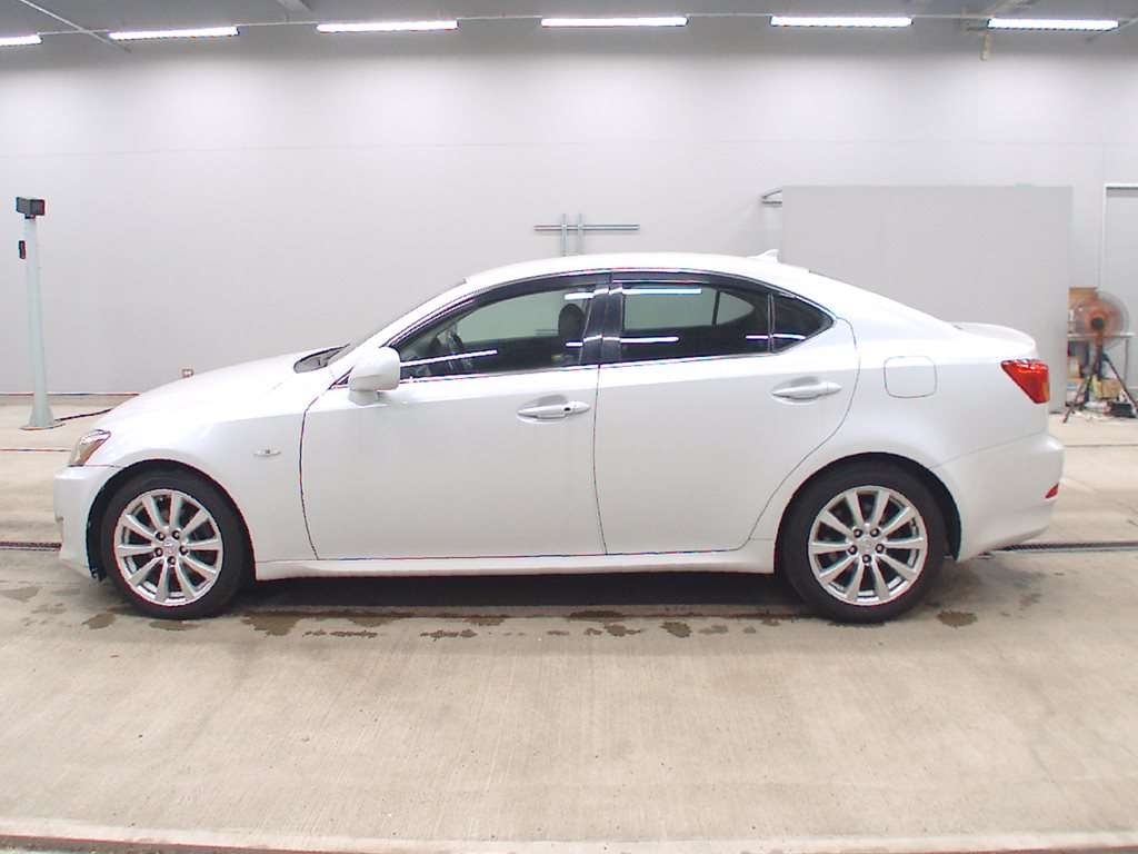 LEXUS IS250