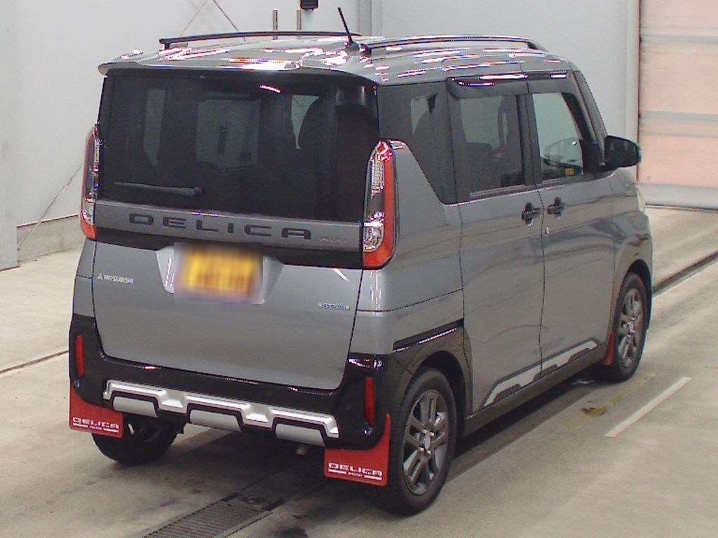 MITSUBISHI DELICA MINI