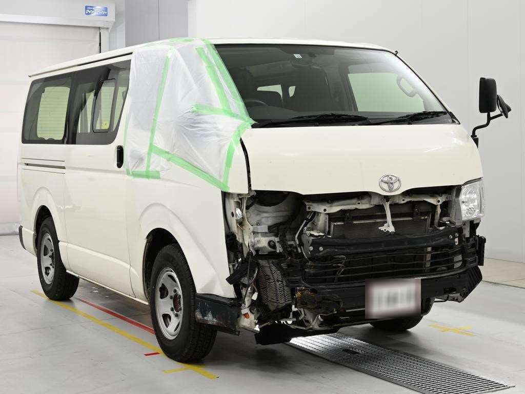 TOYOTA REGIUS ACE