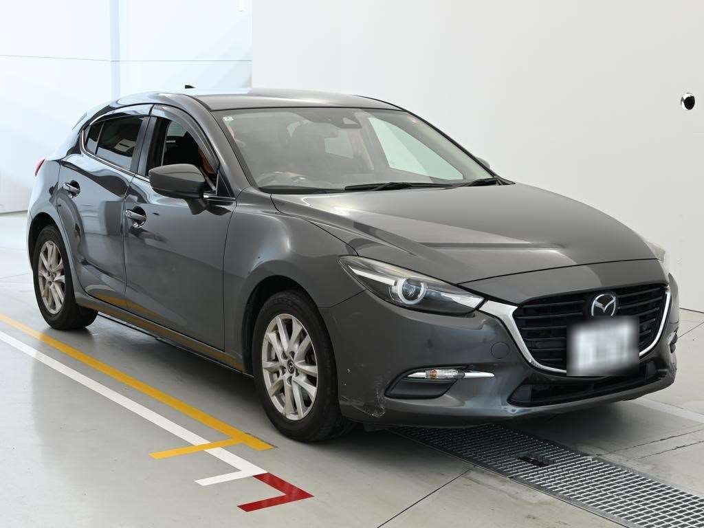MAZDA AXELA