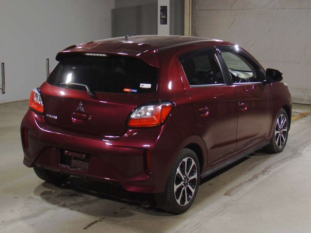 MITSUBISHI MIRAGE