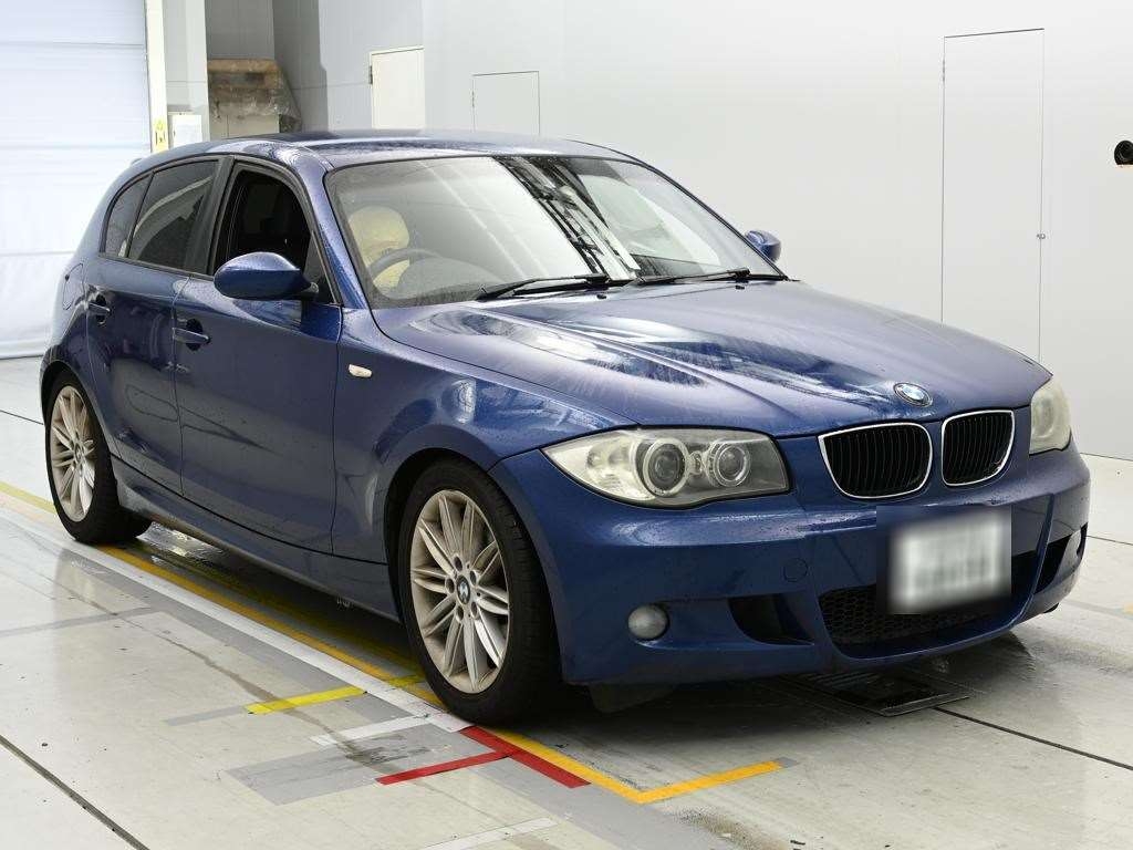 BMW 1-SERIES