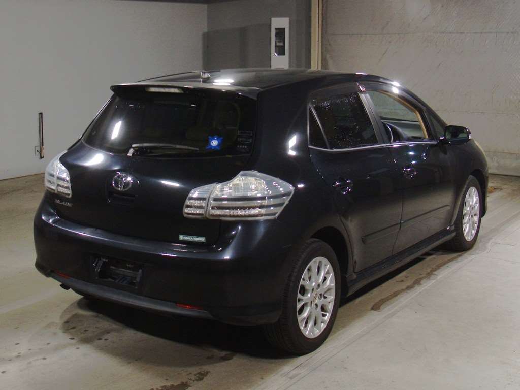 TOYOTA BLADE
