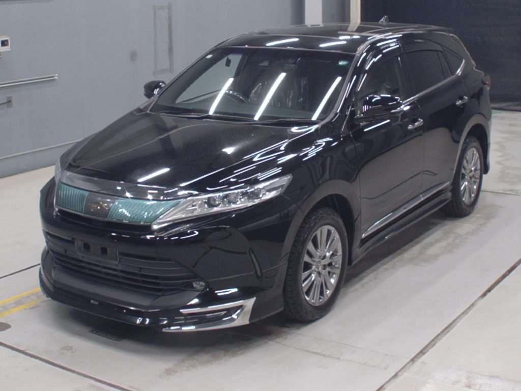 TOYOTA HARRIER
