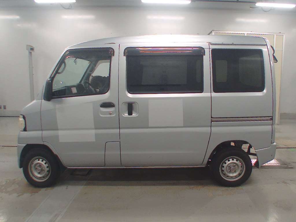 MITSUBISHI MINICAB