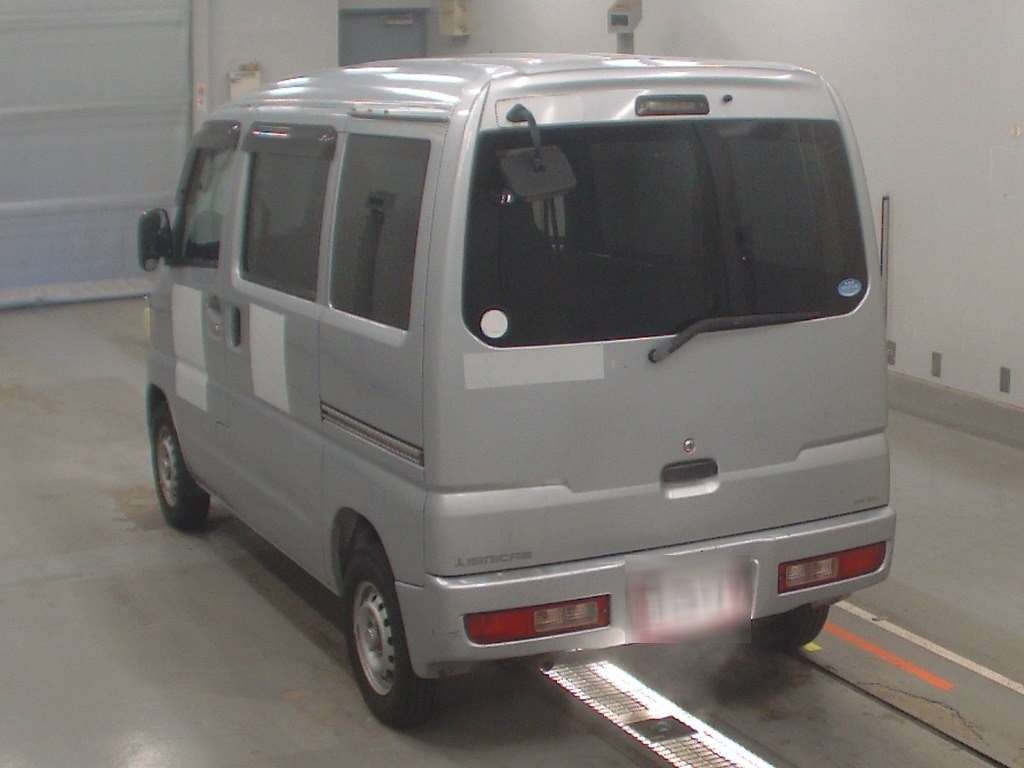 MITSUBISHI MINICAB
