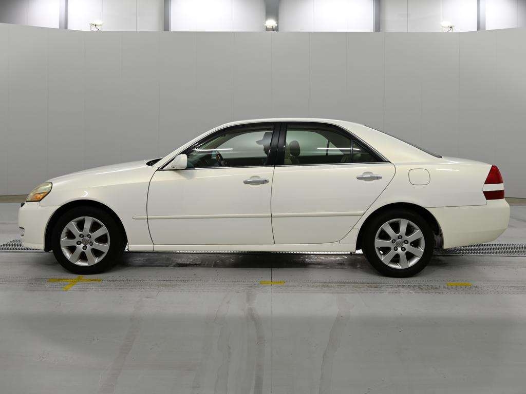 TOYOTA MARK II