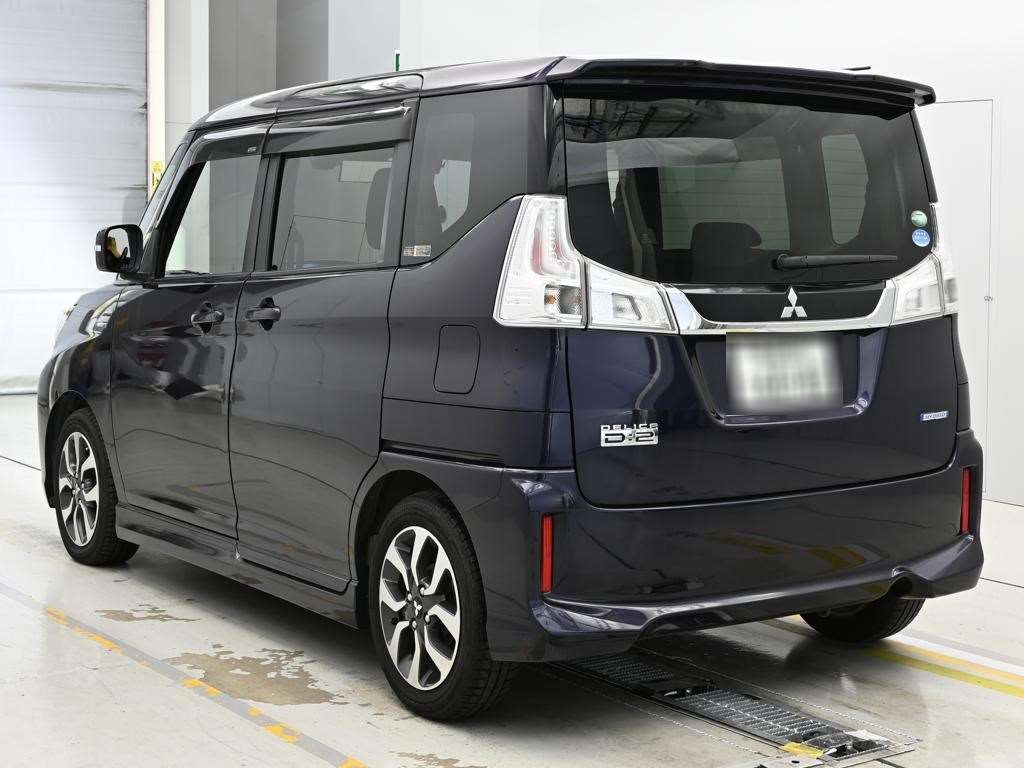MITSUBISHI DELICA D:2