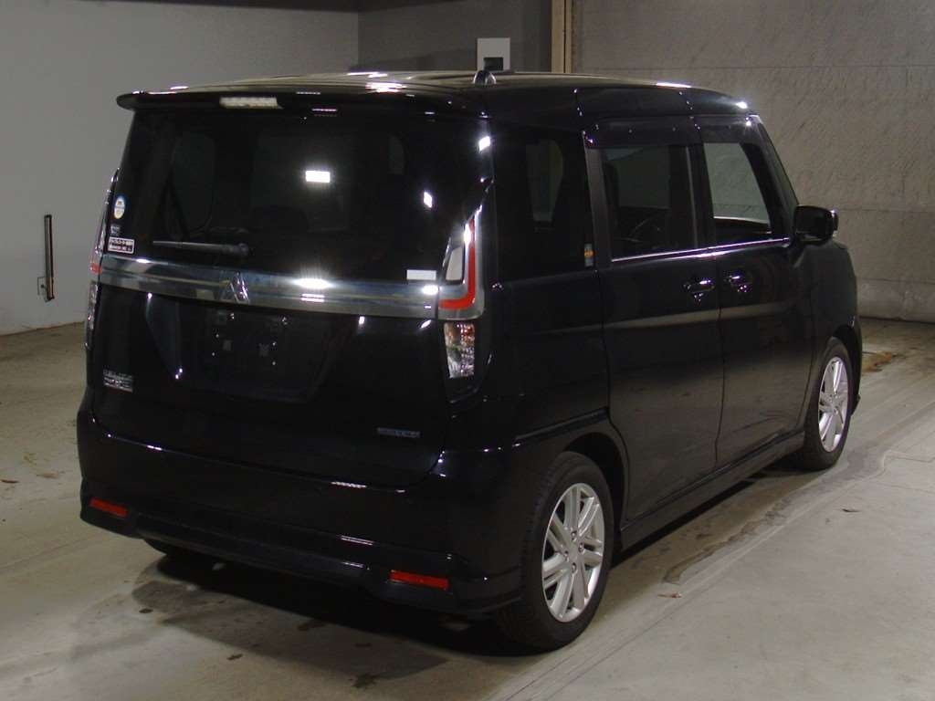 MITSUBISHI DELICA D:2