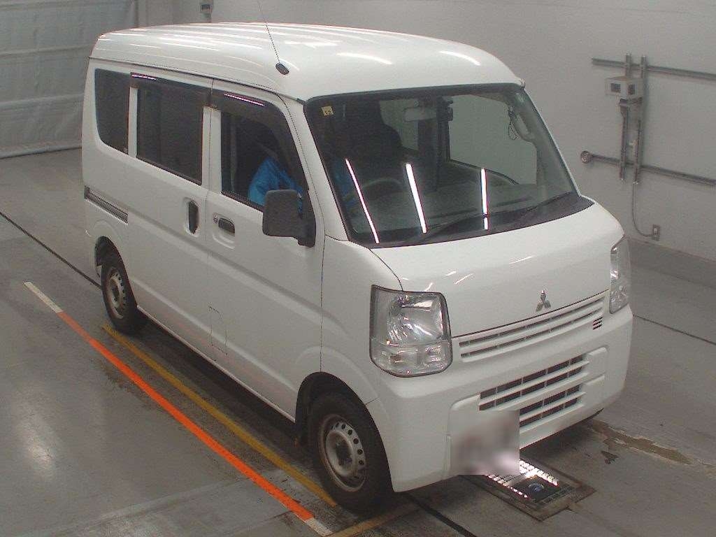 MITSUBISHI MINICAB