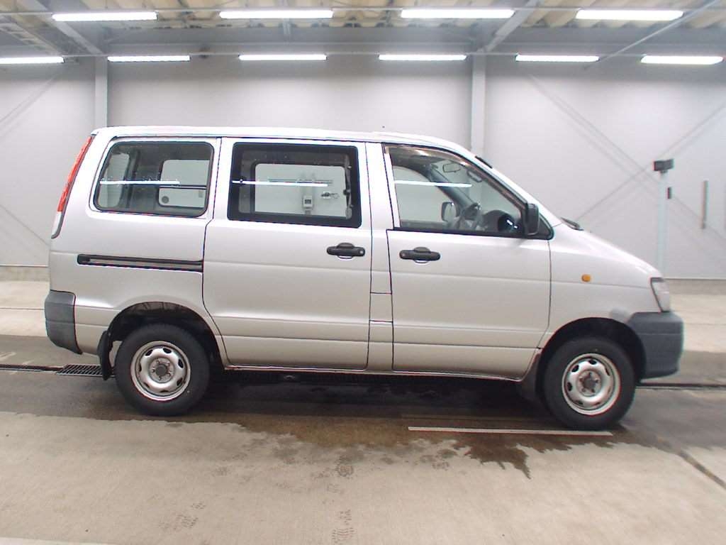 TOYOTA LITE ACE