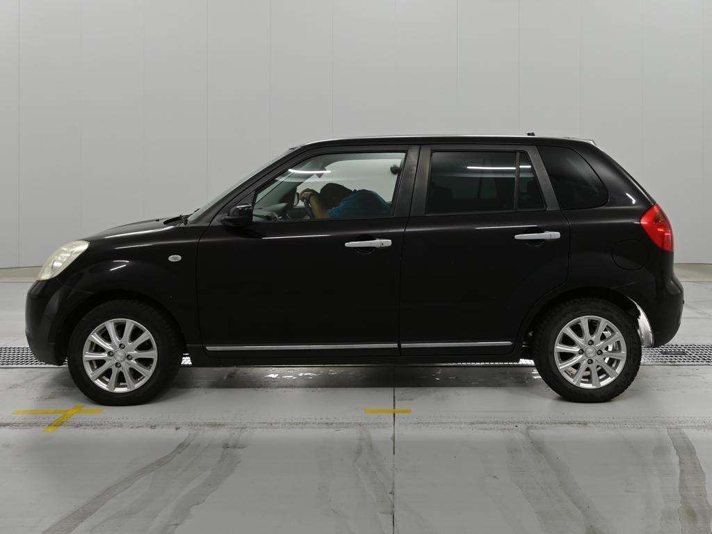 MAZDA VERISA
