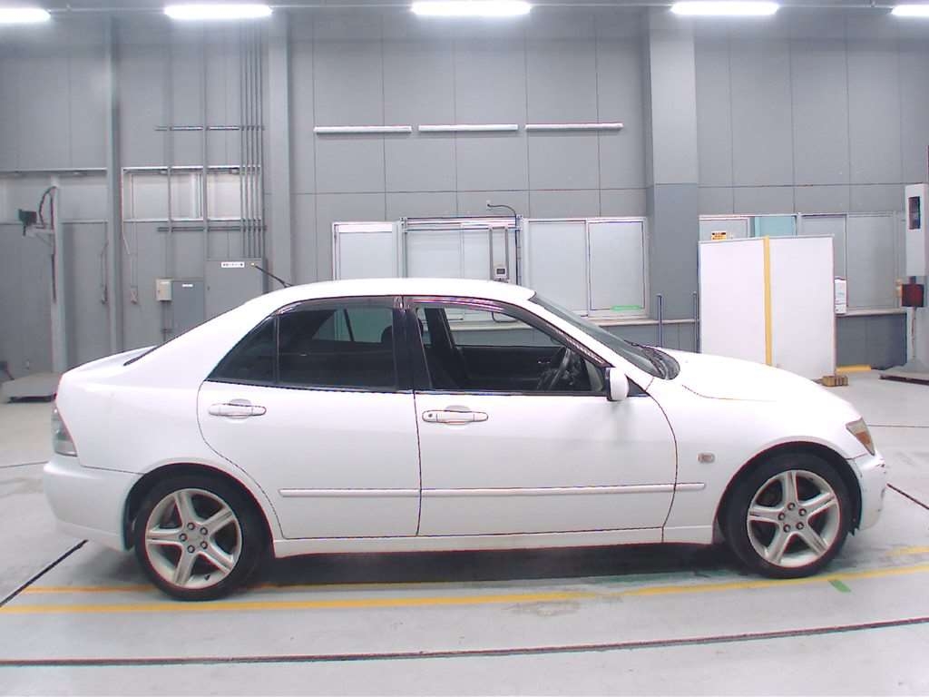 TOYOTA ALTEZZA