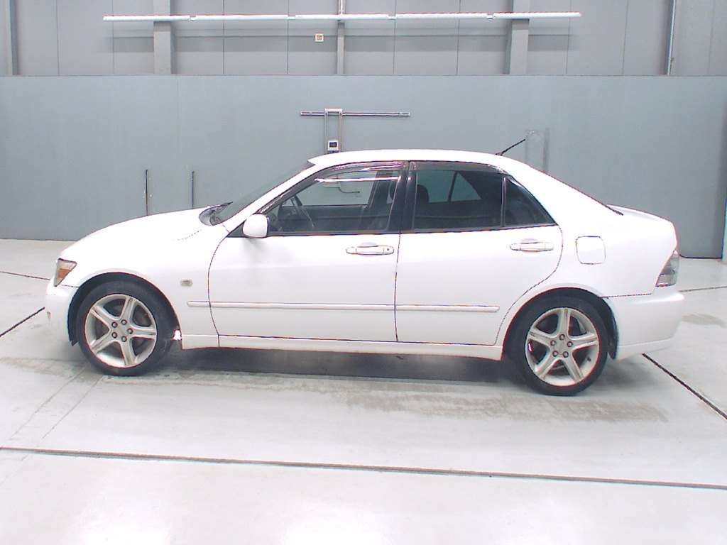 TOYOTA ALTEZZA