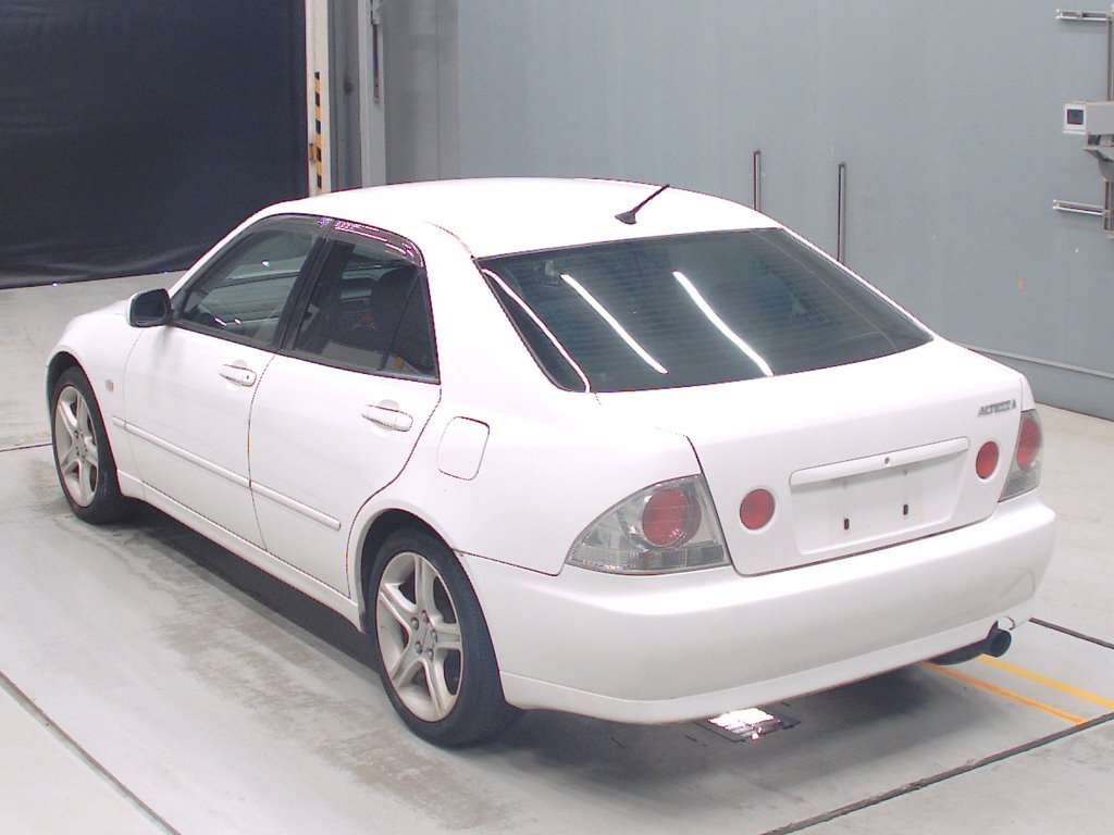 TOYOTA ALTEZZA
