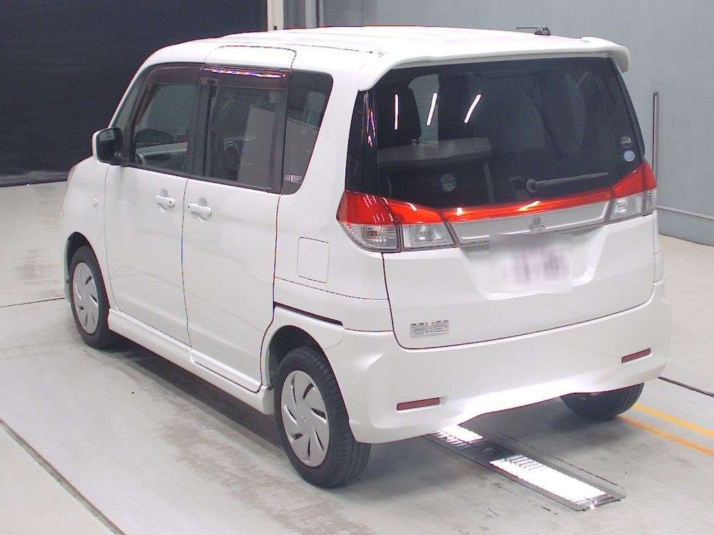 MITSUBISHI DELICA D:2