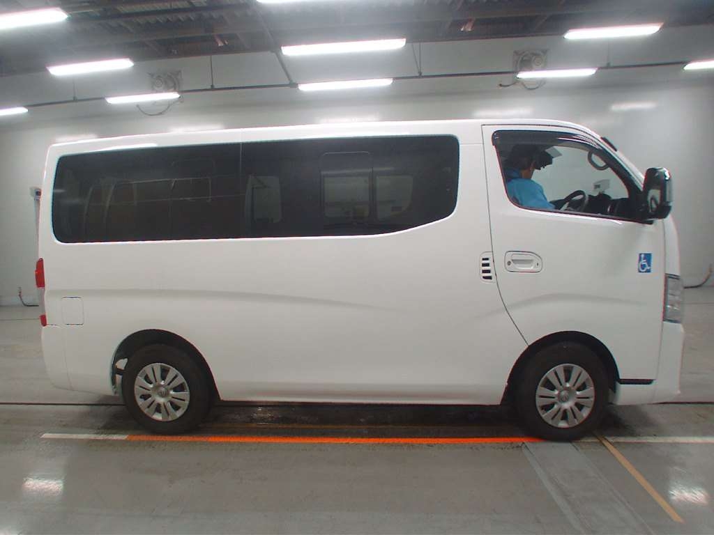 NISSAN CARAVAN
