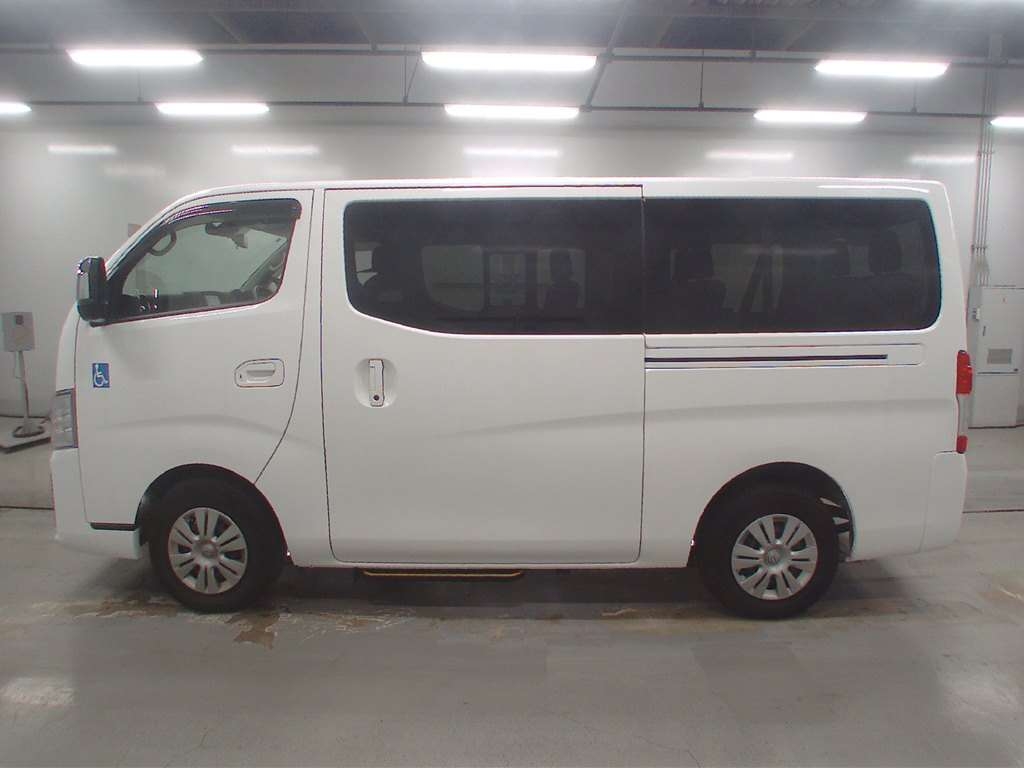 NISSAN CARAVAN
