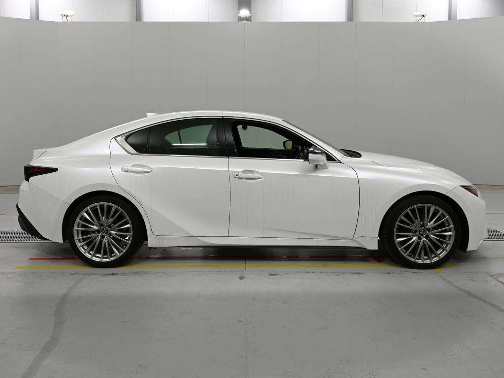 LEXUS IS300