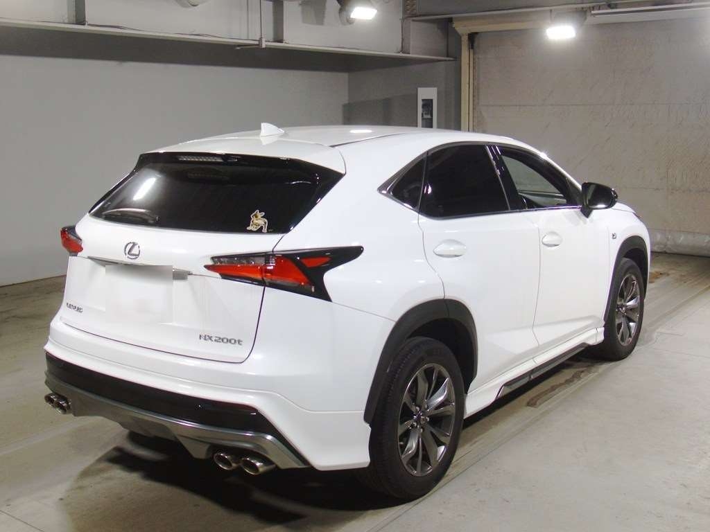 LEXUS NX200T