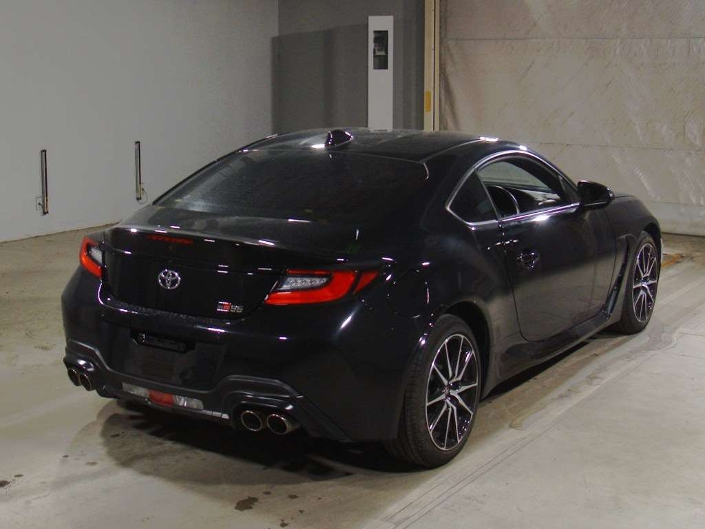TOYOTA GR 86