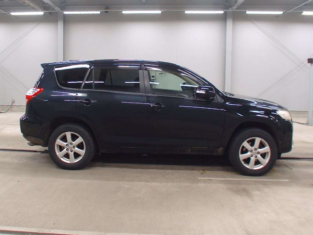 TOYOTA VANGUARD