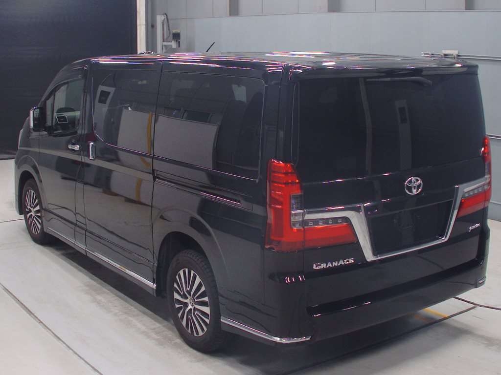 TOYOTA GRANACE