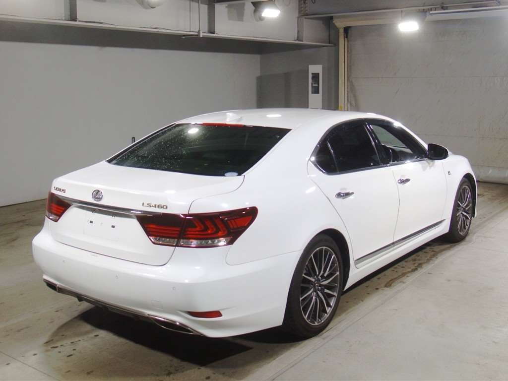 LEXUS LS460