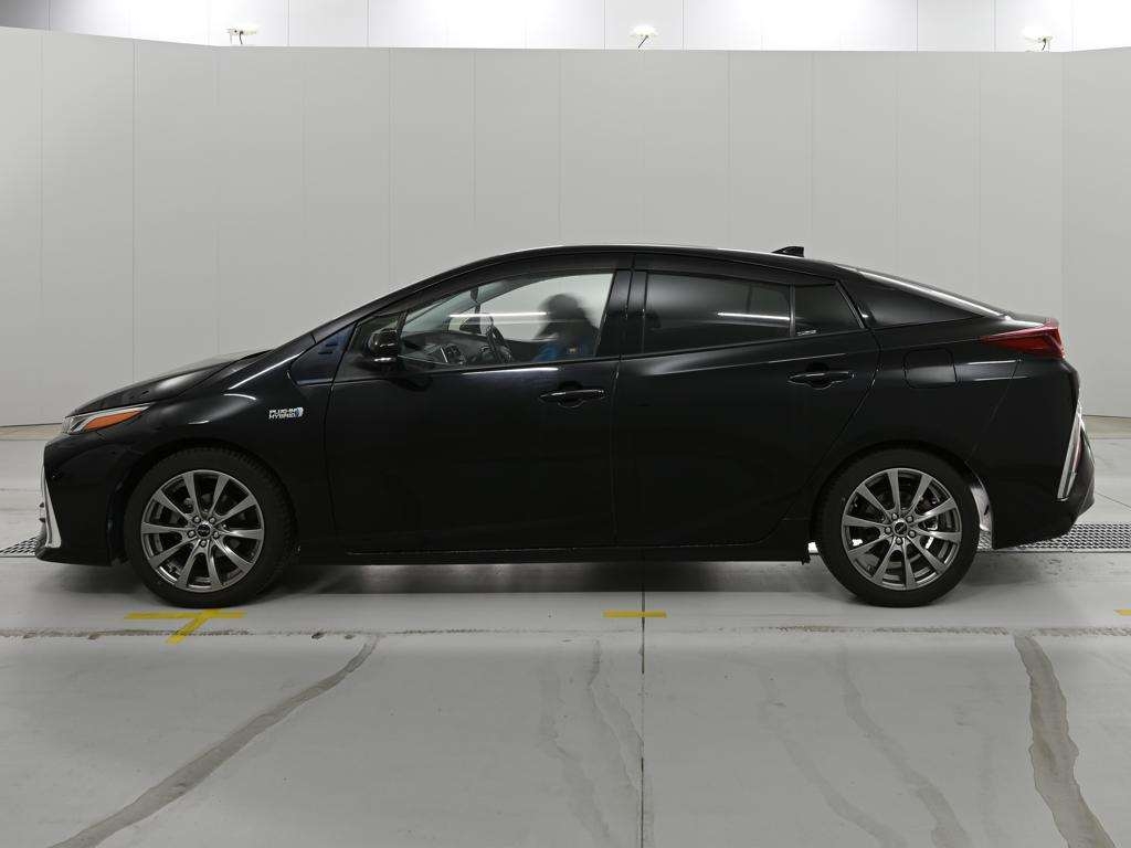 TOYOTA PRIUS PHV