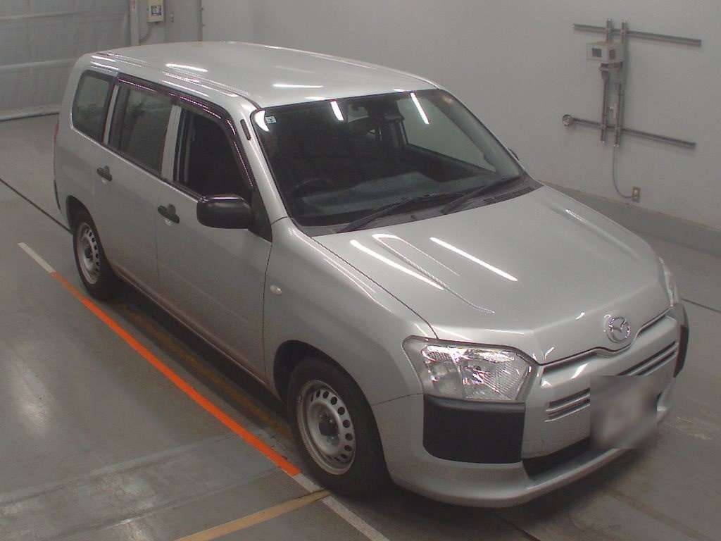 MAZDA FAMILIA