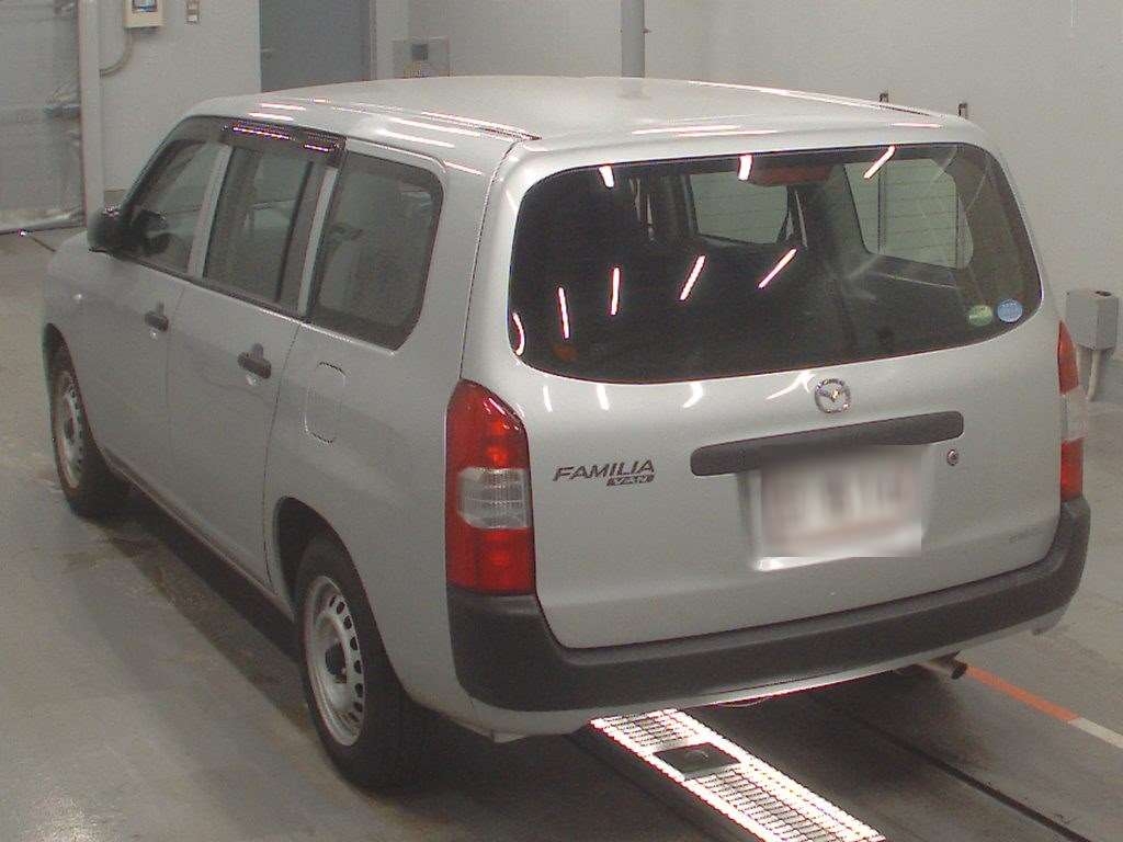 MAZDA FAMILIA