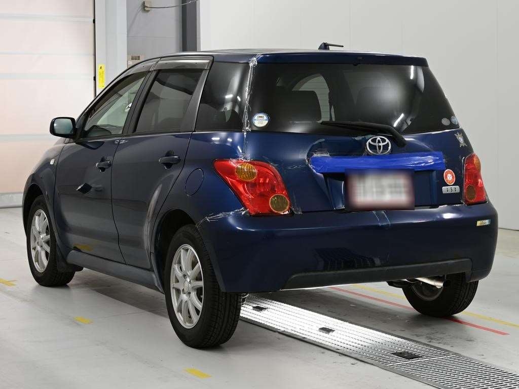 TOYOTA IST