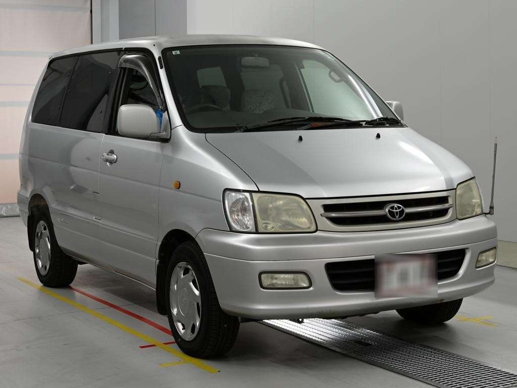 TOYOTA TOWN ACE NOAH