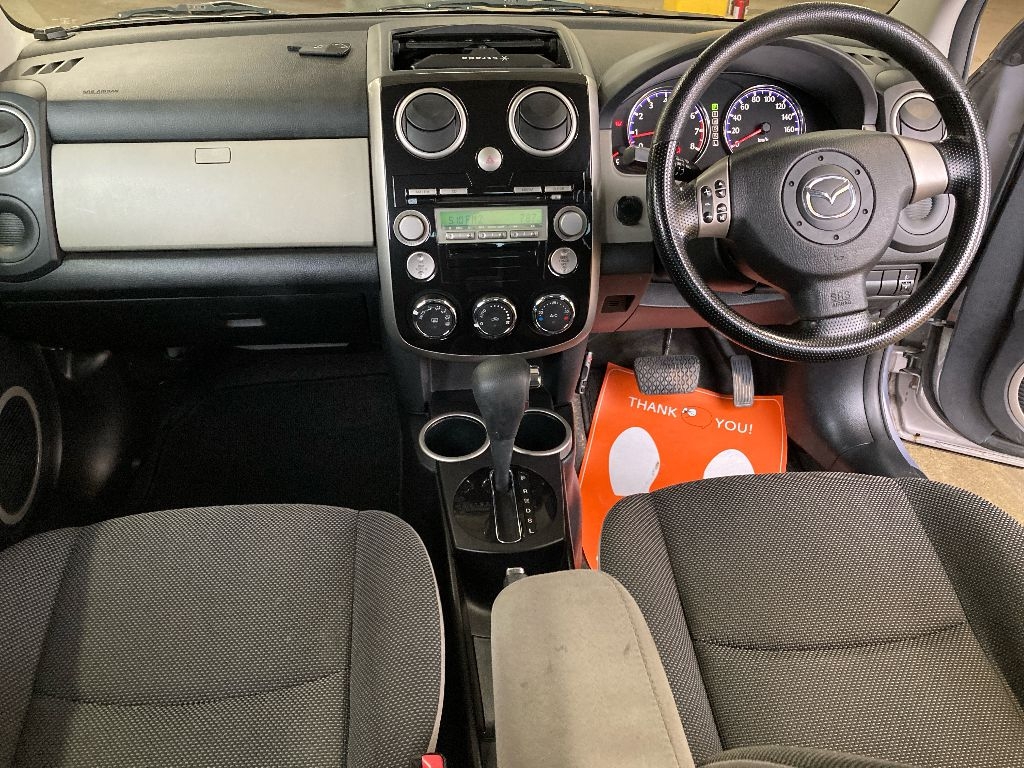MAZDA VERISA
