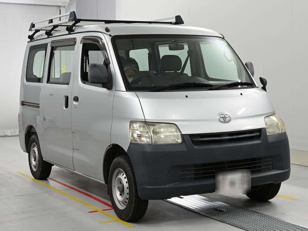 TOYOTA LITE ACE