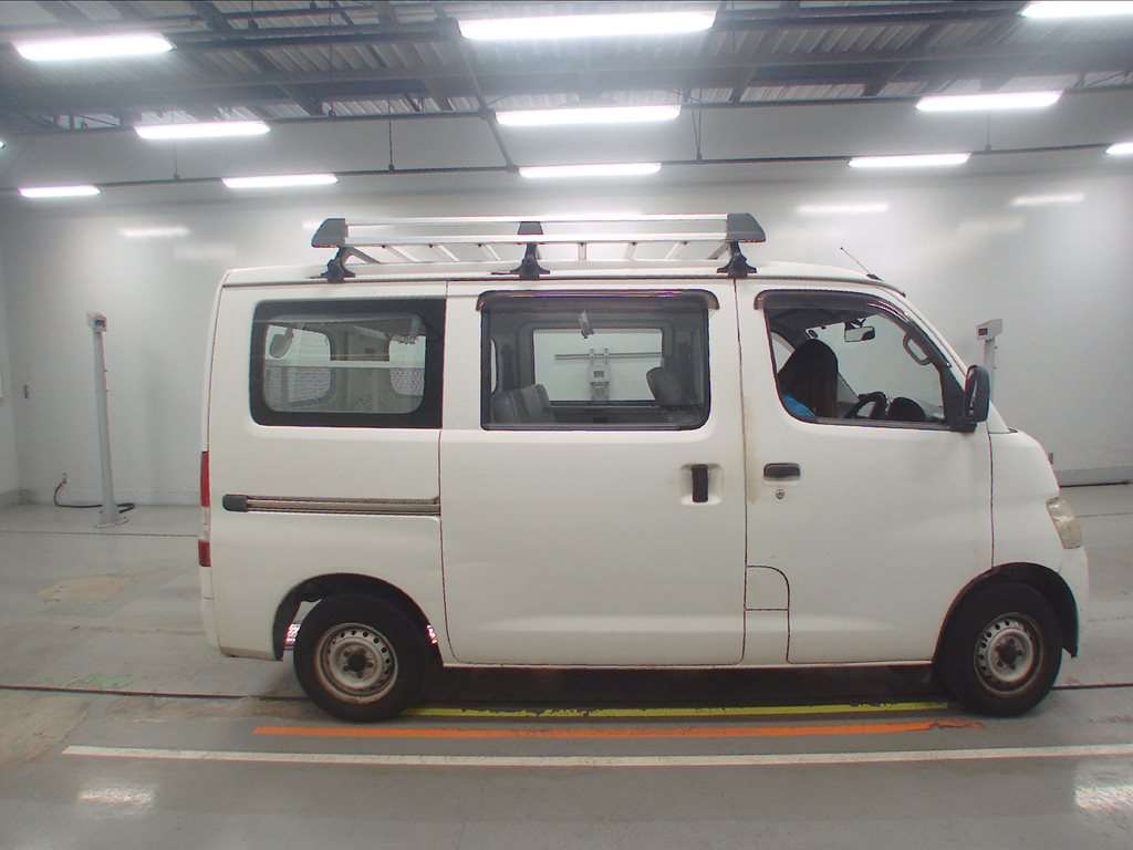 TOYOTA LITE ACE
