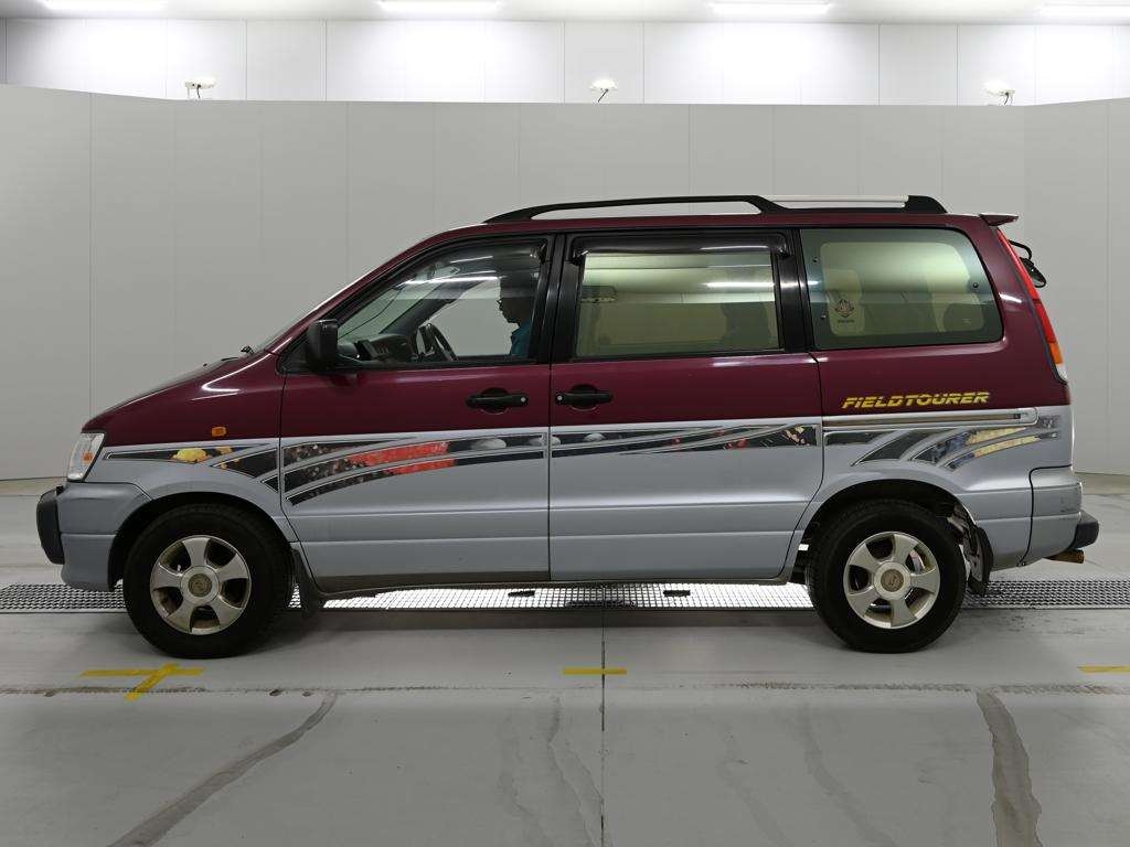 TOYOTA TOWN ACE NOAH