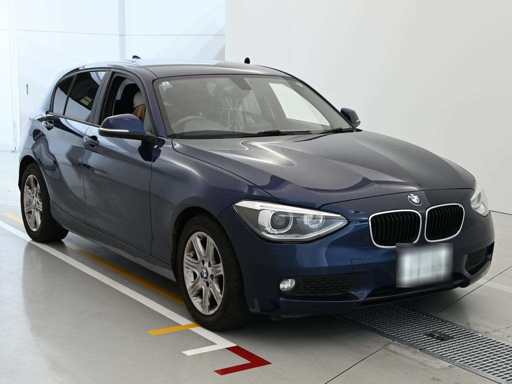 BMW 1-SERIES