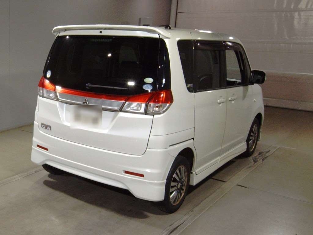 MITSUBISHI DELICA D:2