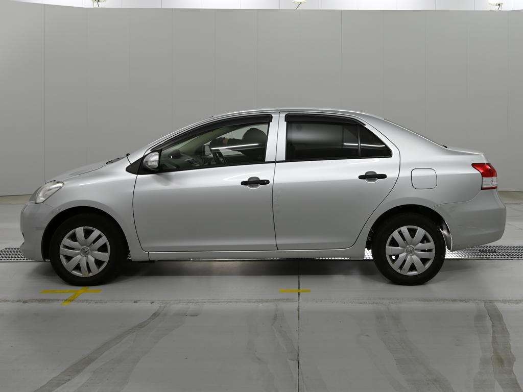 TOYOTA BELTA