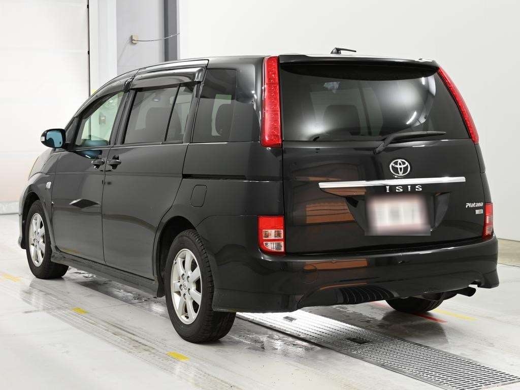TOYOTA ISIS