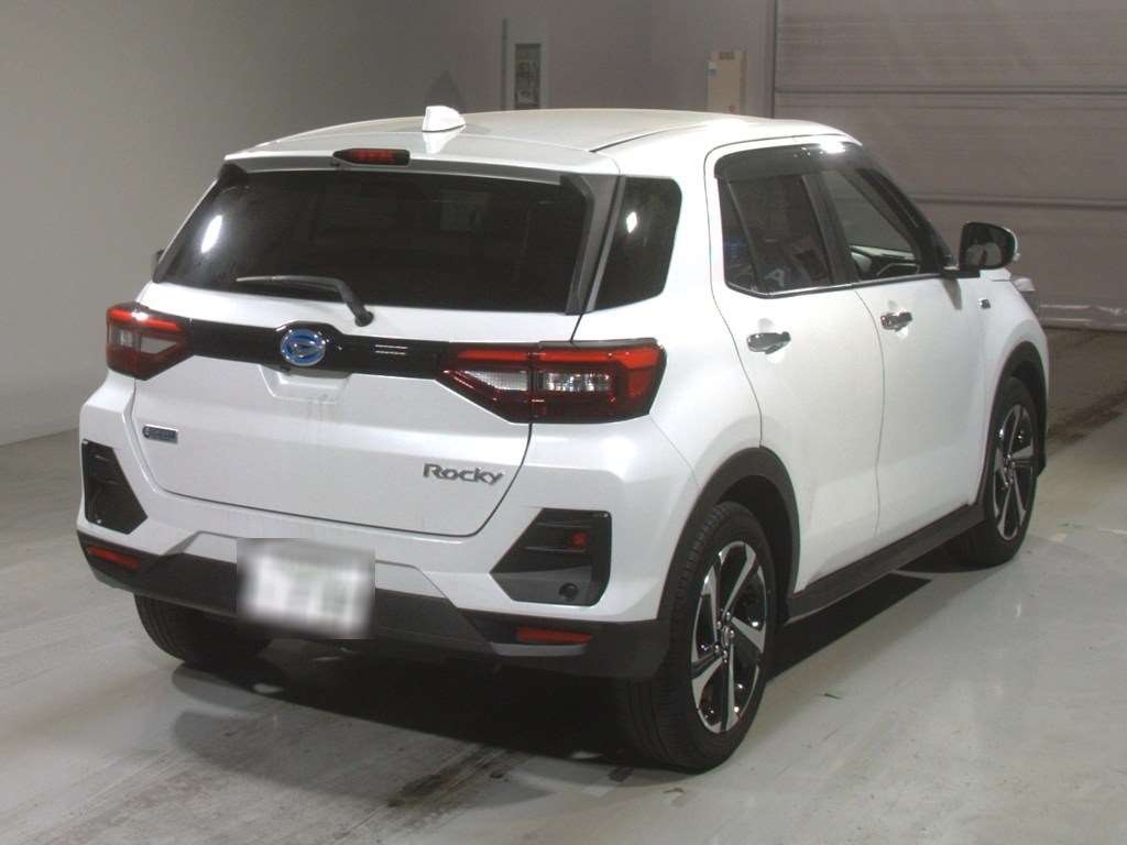 DAIHATSU ROCKY