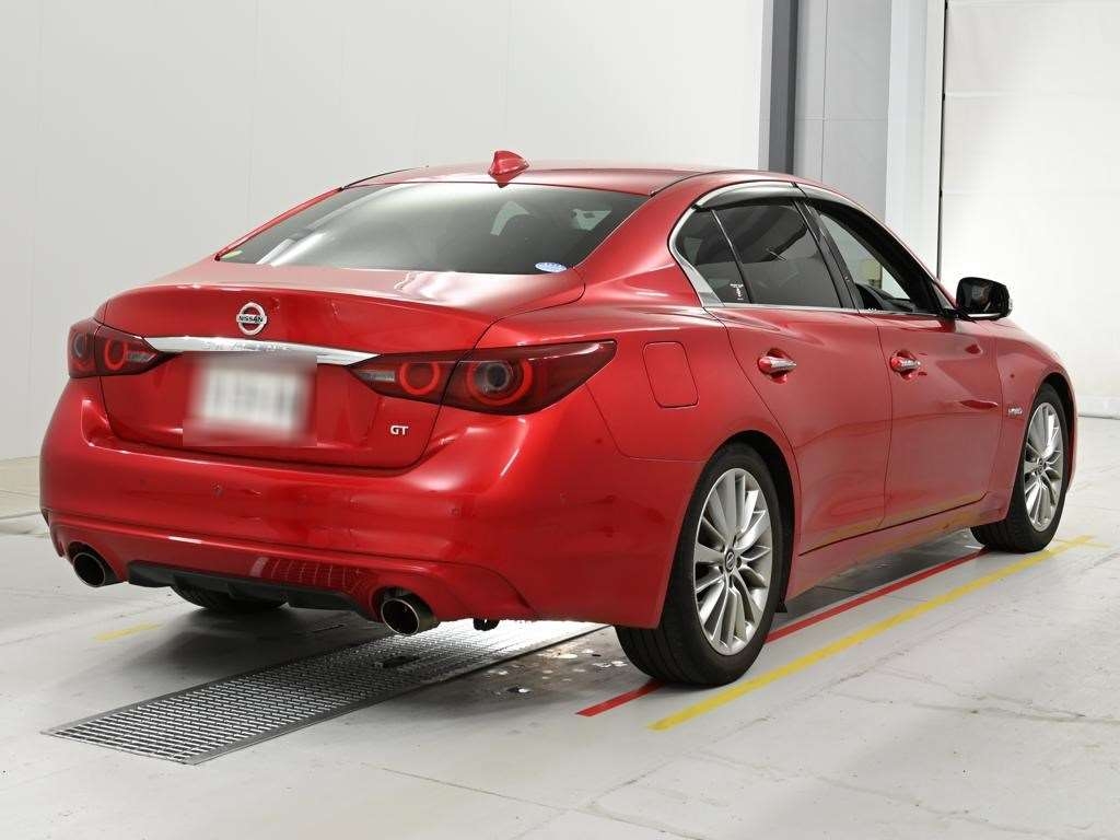 NISSAN SKYLINE