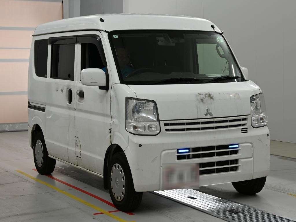 MITSUBISHI MINICAB