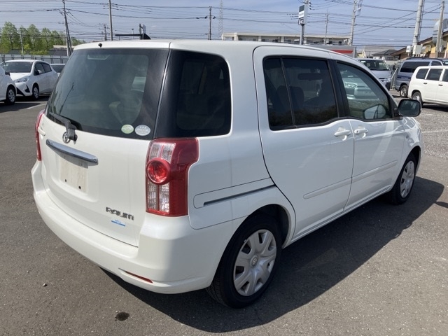TOYOTA RAUM