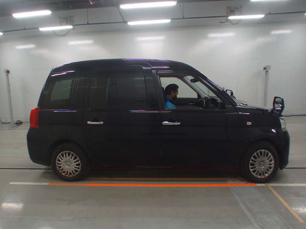 TOYOTA JPN TAXI