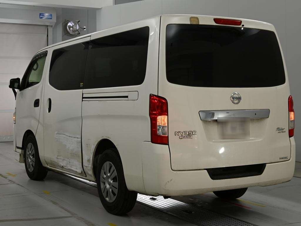 NISSAN NV350 CARAVAN