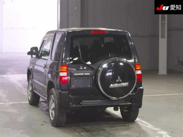 MITSUBISHI PAJERO MINI