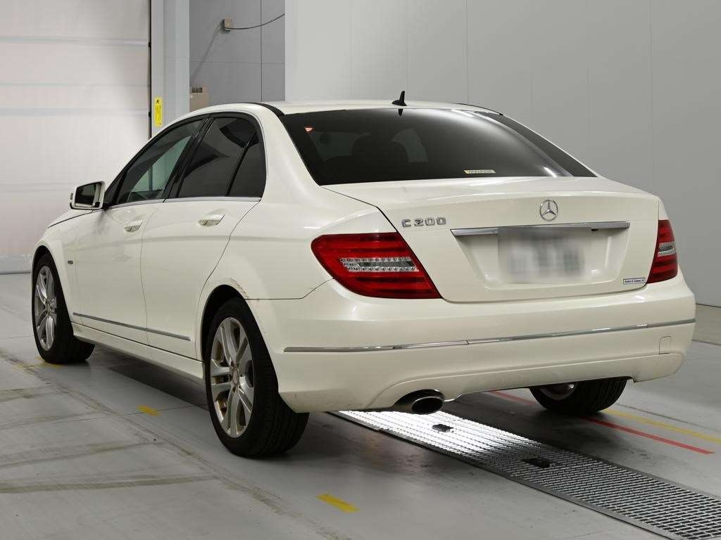 MERCEDES-BENZ C-CLASS