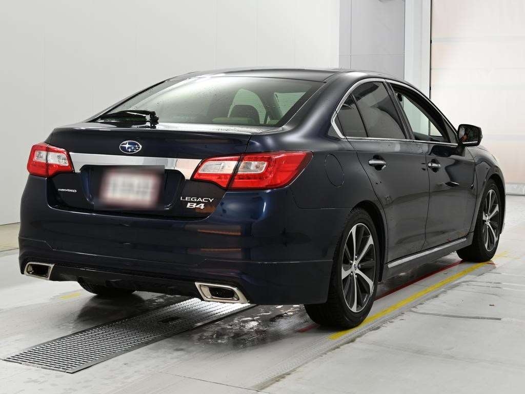 SUBARU LEGACY B4